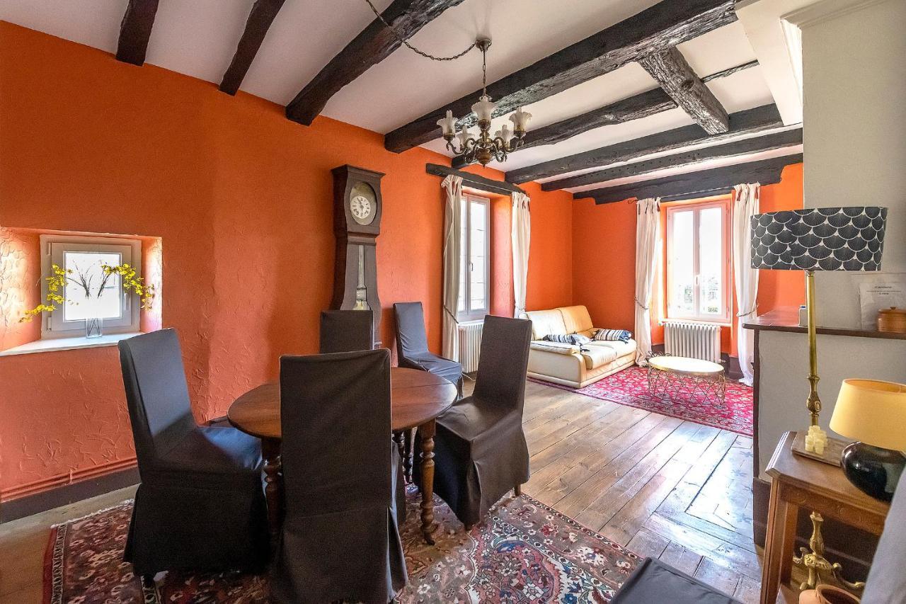 Le Clos D'Albray - Chambres D'Hotes Et Gite Comps-la-Grand-Ville Luaran gambar